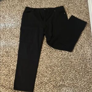 Gloria Vanderbilt Black Straight Leg Jeans